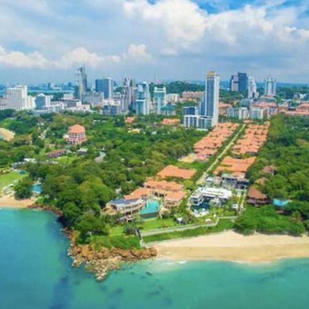 Majestic Residence Pool Villas X Gsg Pattaya Εξωτερικό φωτογραφία