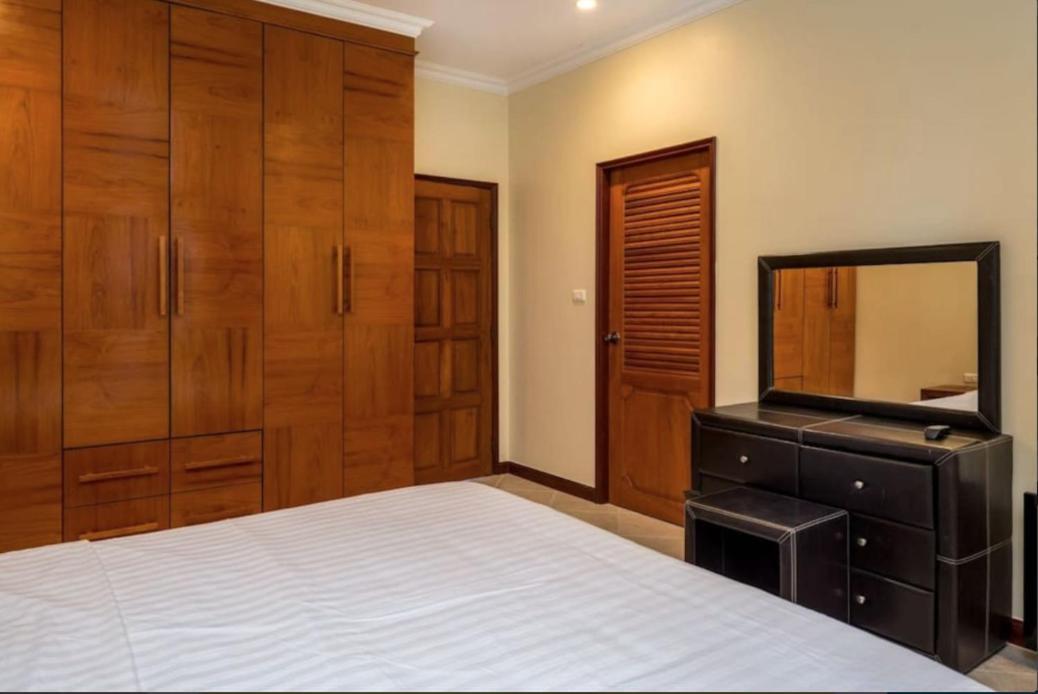 Majestic Residence Pool Villas X Gsg Pattaya Δωμάτιο φωτογραφία